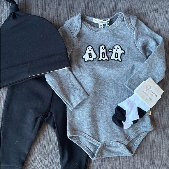 NWT Adventurewear 360 Baby Boys Knit Halloween Boo 4-Piece set - Picture 10 of 10